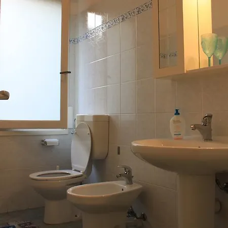 Nyaraló Lori Holiday Arma di Taggia